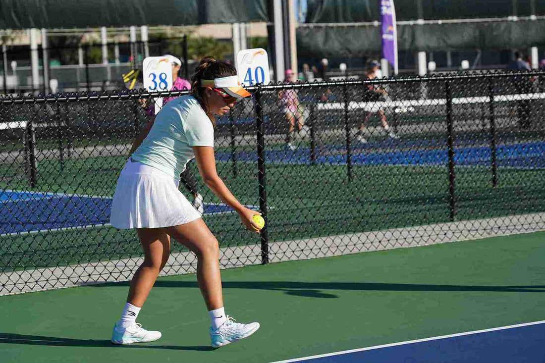 How to Serve in Pickleball: A Beginner's Step-by-Step Guide